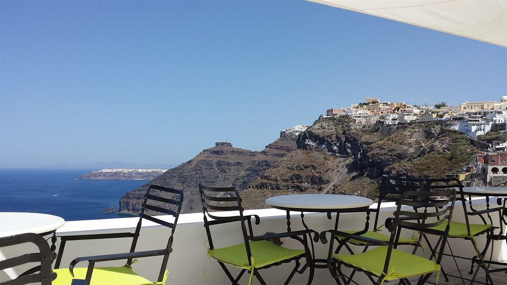 Cori Rigas Suites Фира Екстериор снимка