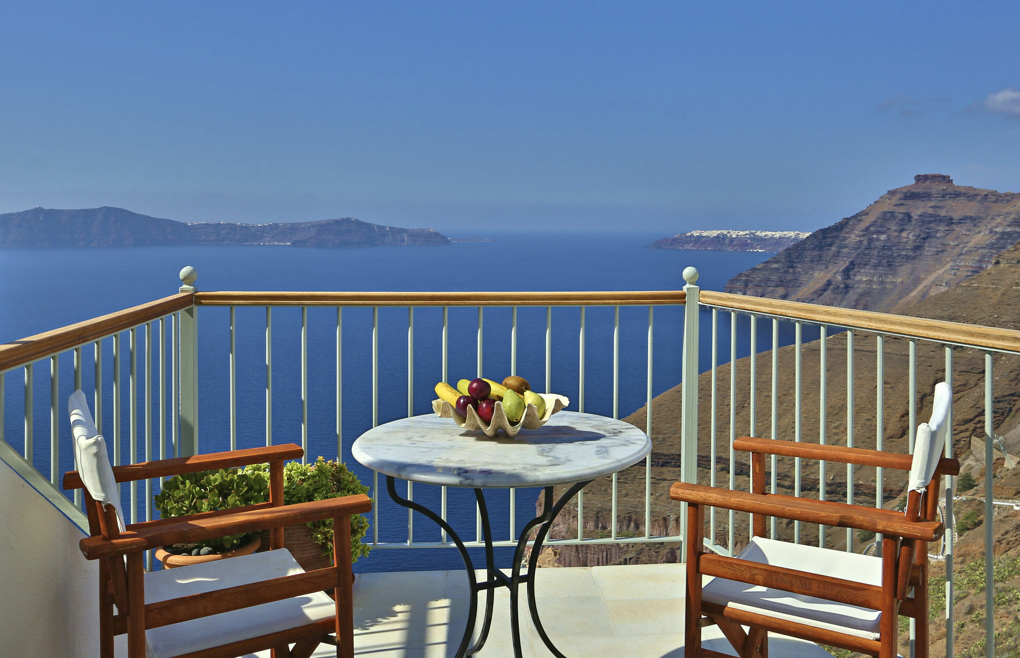 Cori Rigas Suites Фира Екстериор снимка